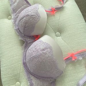Victoria’s Secret Bra